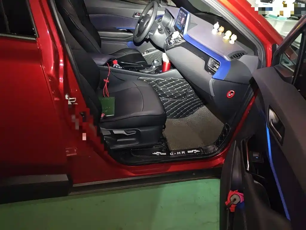 Toyota C-HR 2019 2018 2.0L Leading Sunroof Edition China VI