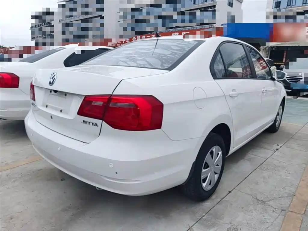 Volkswagen Jetta 2013 1.6L Automatic Fashion фото 7