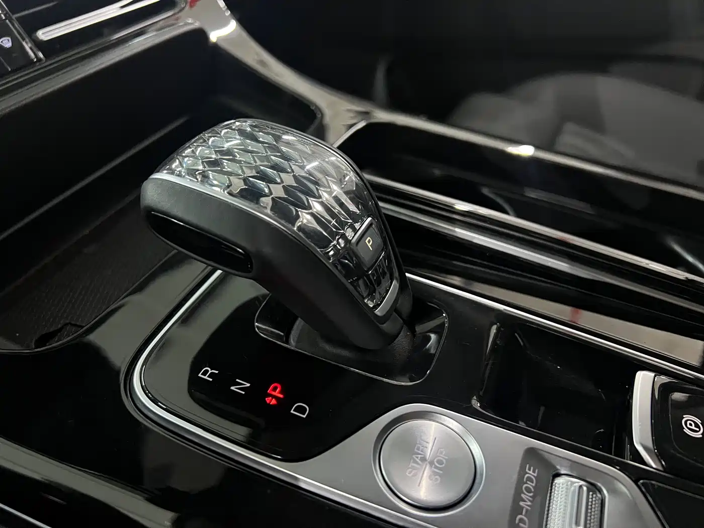 GAC Trumpchi Trumpchi M8 2024 Master Series 400T Premium Edition фото 20