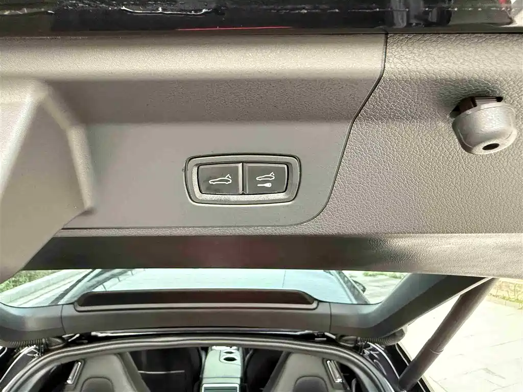 Porsche Panamera 2017 Panamera 3.0T фото 19