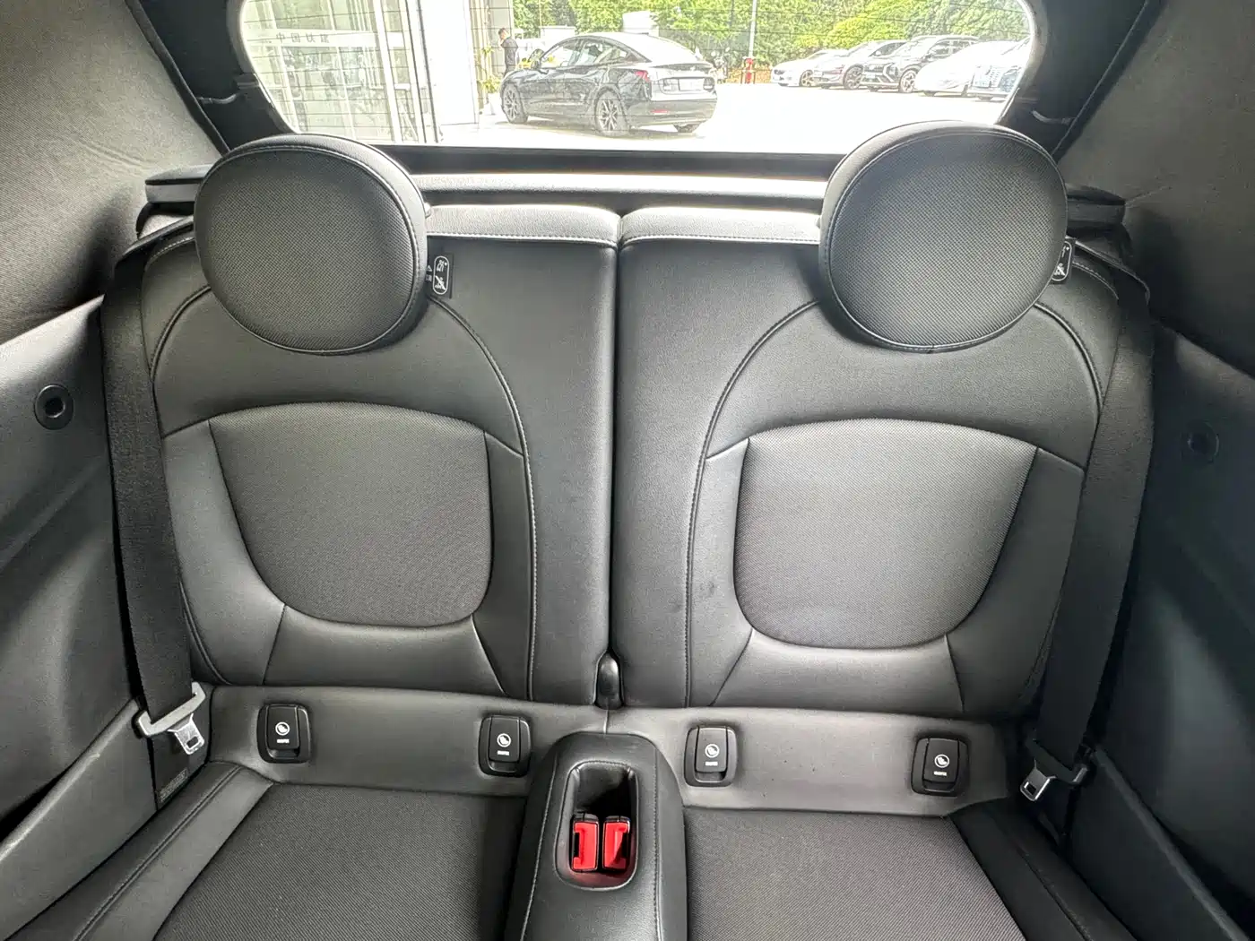 MINI 2022 1.5T COOPER CABRIO Classic фото 10
