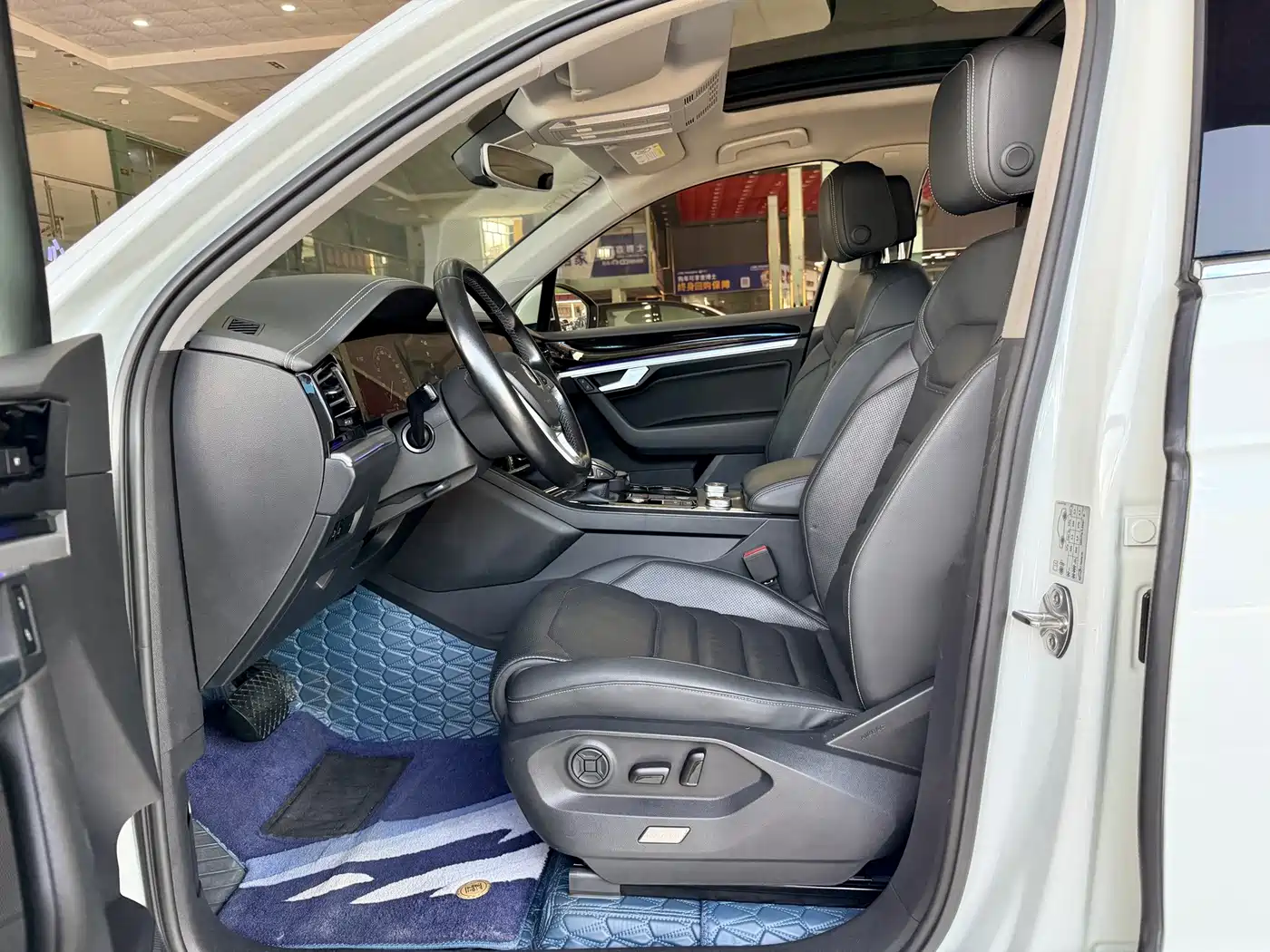 Volkswagen Touareg 2019 2019 3.0TSI Sharp Edge Edition China VI