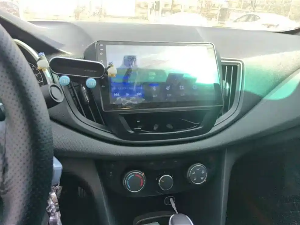Chevrolet Cavalier 2019 320 Auto Sunroof Enjoyment Edition фото 14
