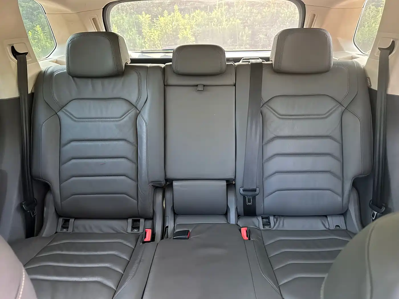 Volkswagen Touareg 2019 2.0TSI Sharp Wing Edition China VI фото 7