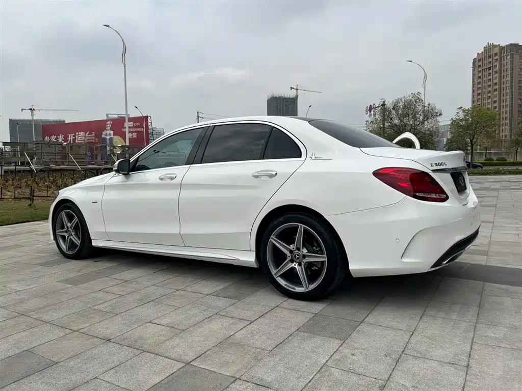 Mercedes-Benz C-Class 2018 C 200 L Sport Achievement Special Edition фото 4