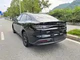Photo 9 - BYD Seal 05