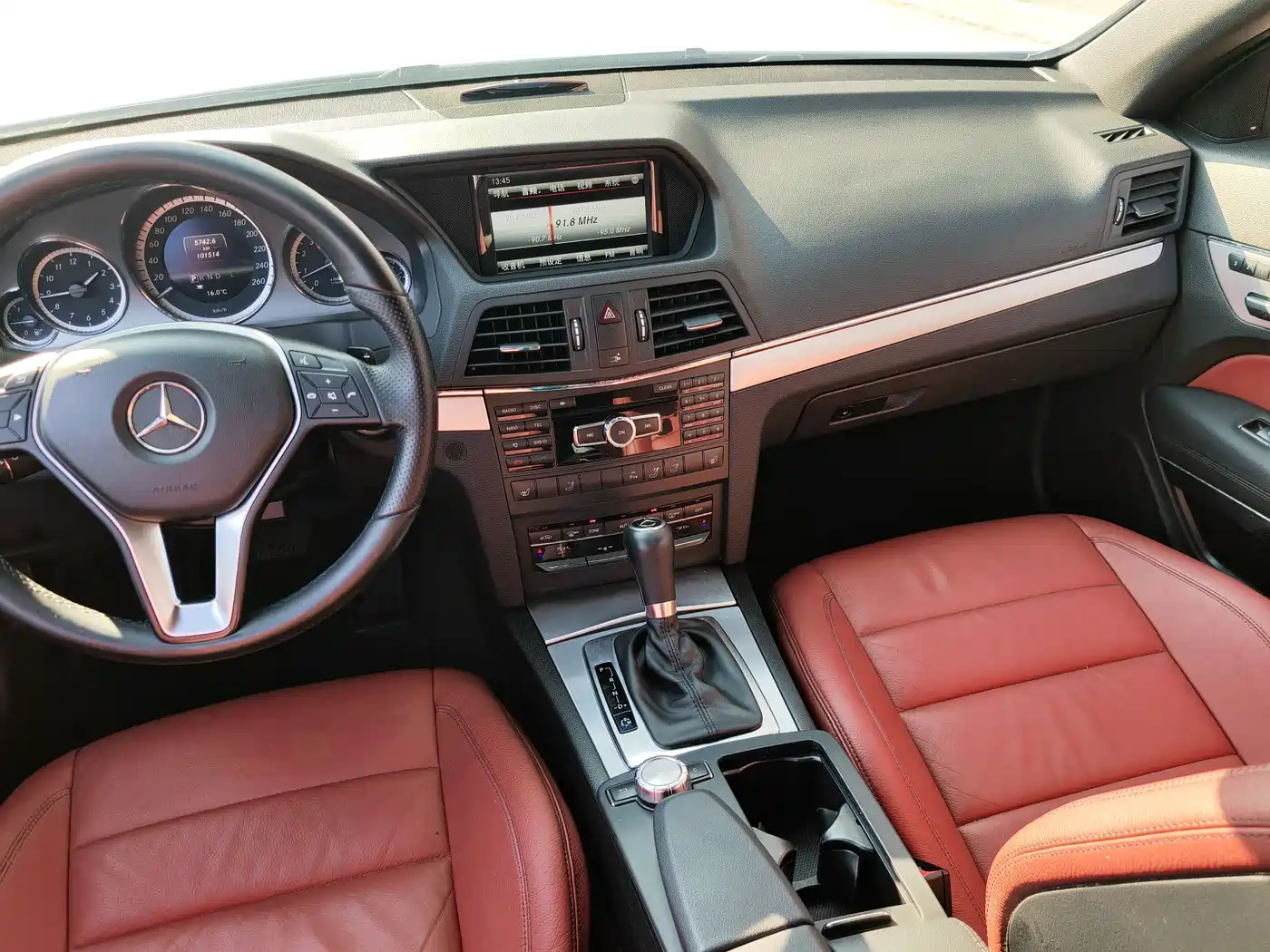 Mercedes-Benz E-Class (Import) 2012 E 260 CGI Convertible фото 11