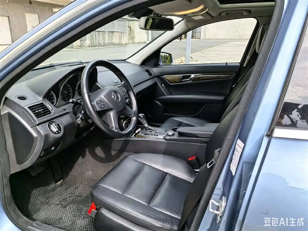 Mercedes-Benz C-Class (Import) 2007 Model C 200K Fashion фото 3