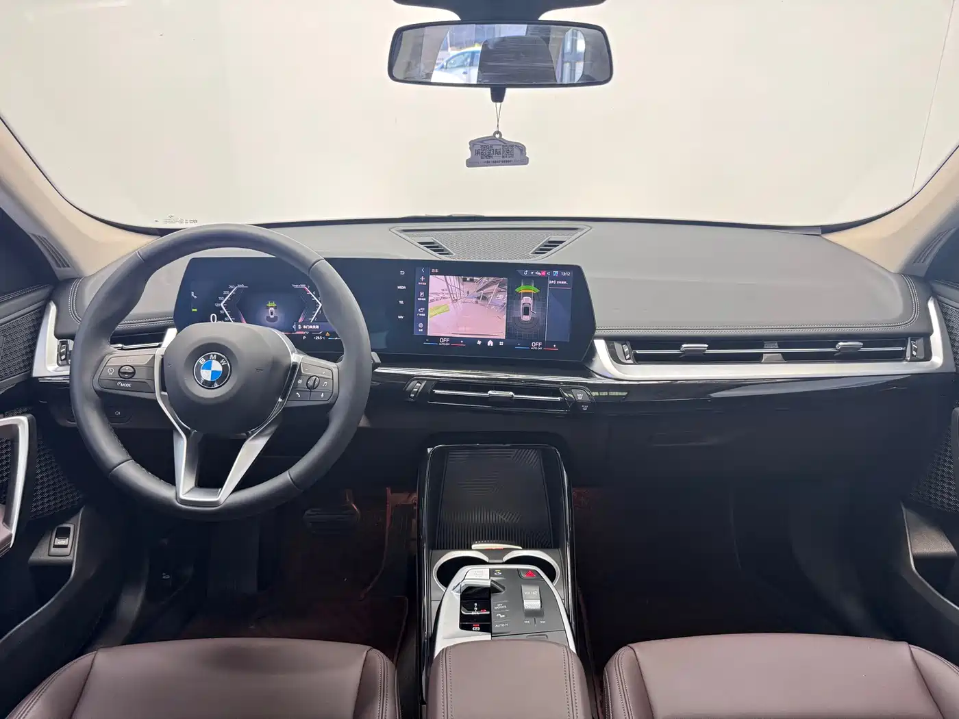 BMW X1 2023 sDrive20Li X Design Package фото 14