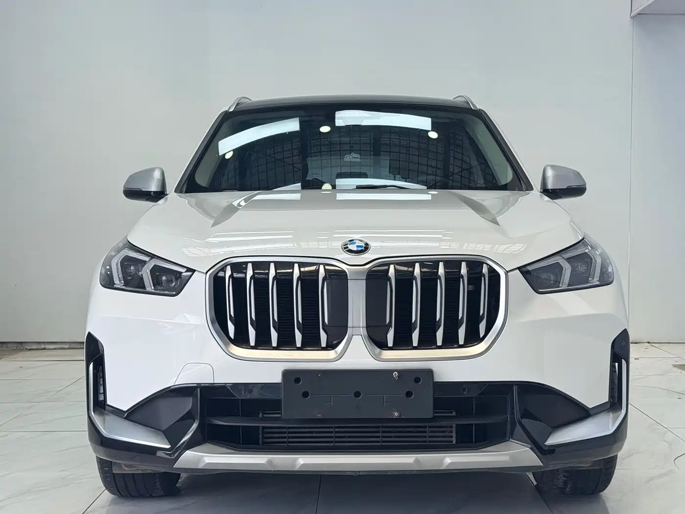 BMW X1 2023 sDrive20Li X Design Package фото 2