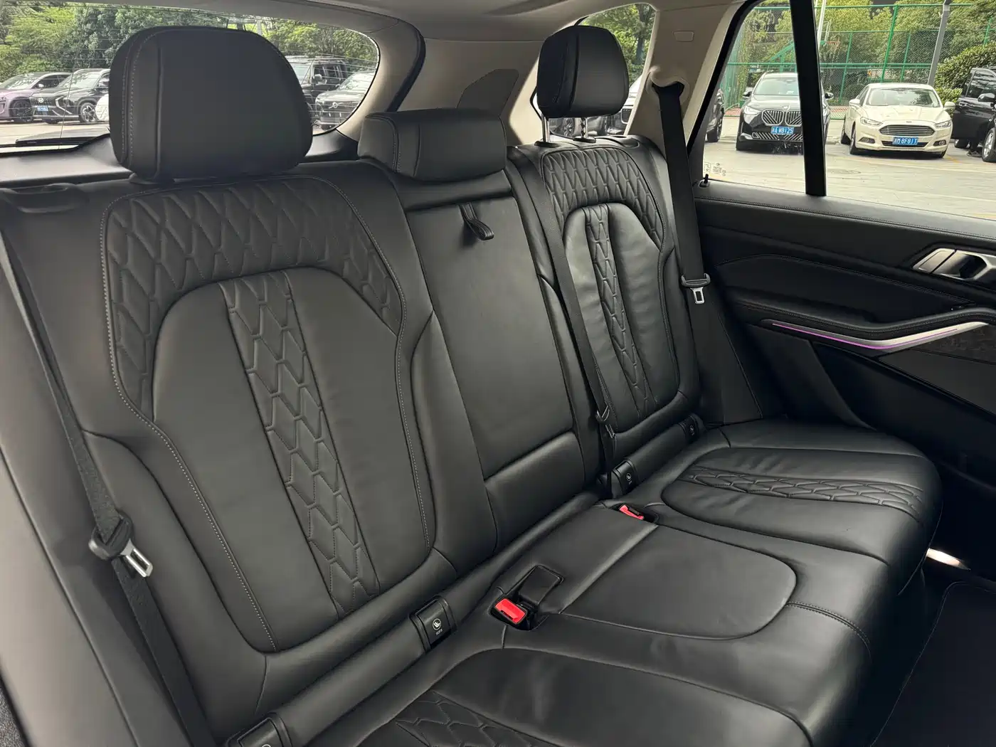 BMW X5 (Import) 2019 xDrive40i Exclusive M Sport Package фото 18