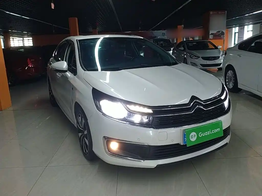 Citroën C4L 2017 2016 1.6T Automatic Elite Edition