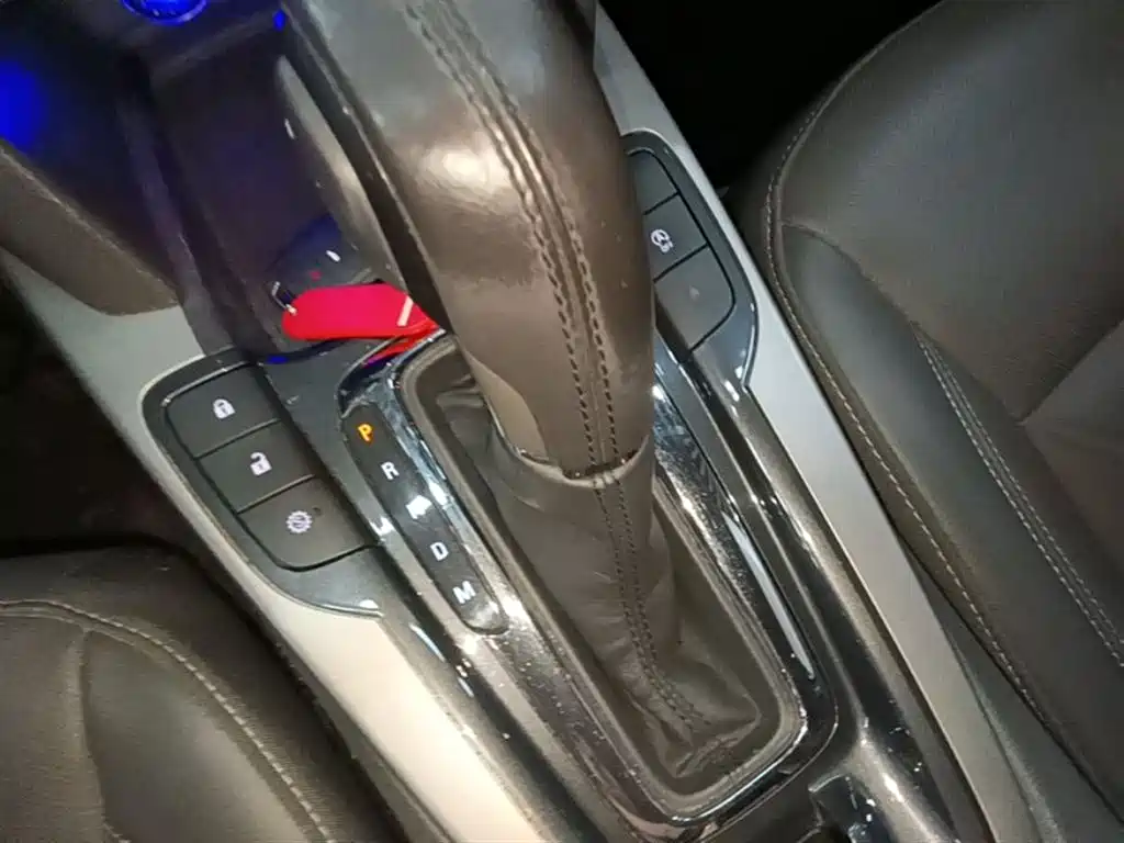 Chevrolet Malibu 2018 530T Automatic Luxury Edition фото 14