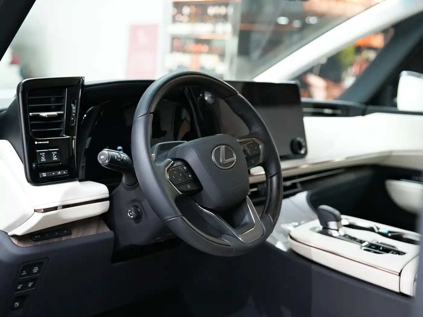 Lexus LM 2025 2025 Model 500h Six-Seater Prestige Edition