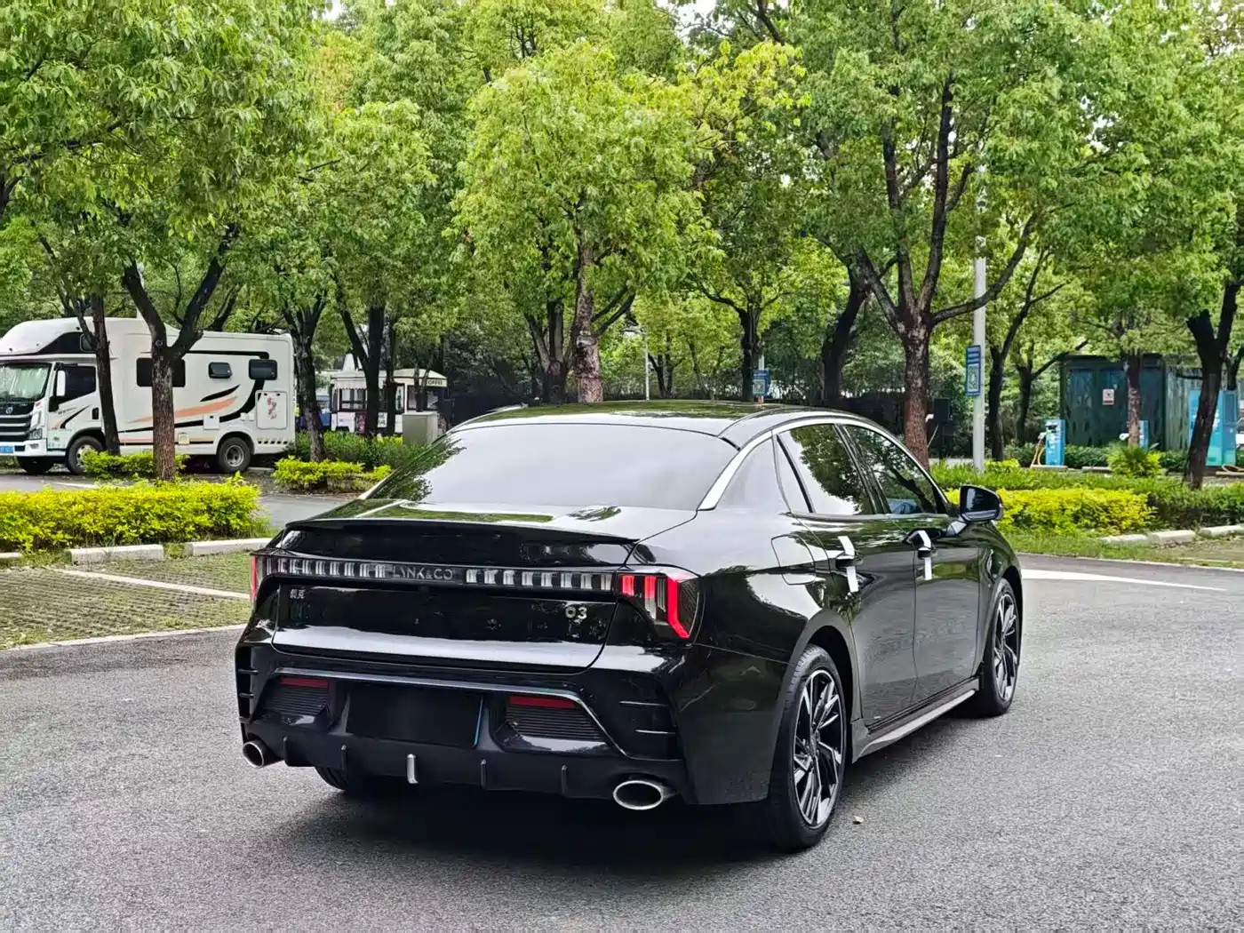 Lynk & Co 03 2025 1.5TD DCT Champion Pro фото 9