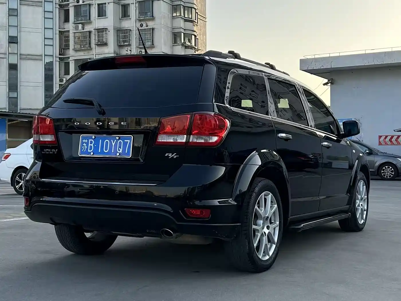 Dodge Journey 2016 2013 Model 2.4L 2WD Premium Edition