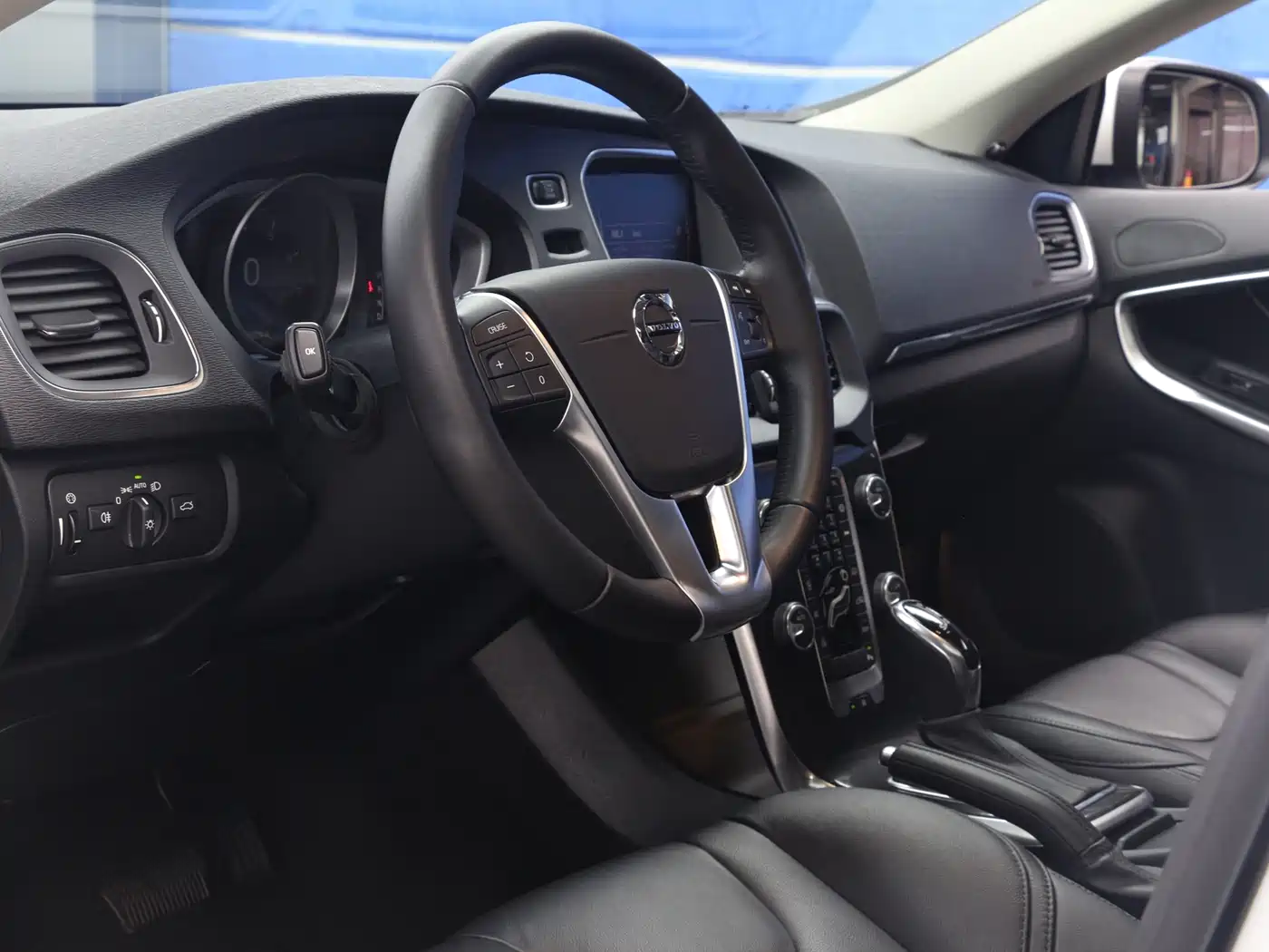 Volvo V40 2019 2018 T3 Inscription Edition