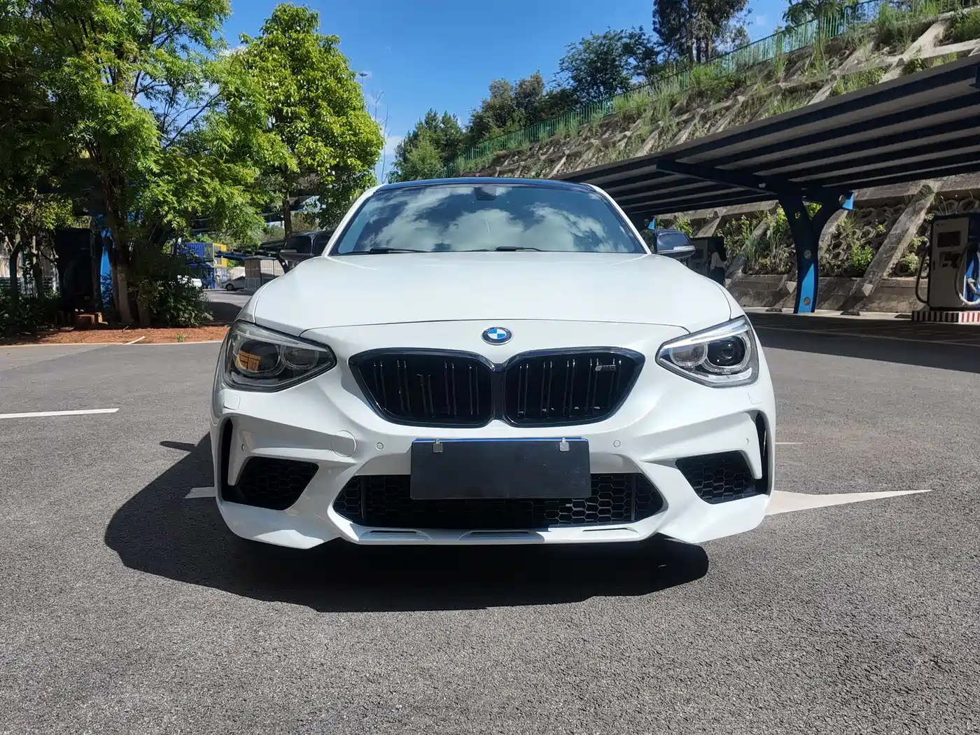 BMW 1 Series (Import) 2013 Facelift 118i Sport Model фото 3