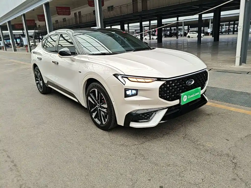 2022 Ford EVOS