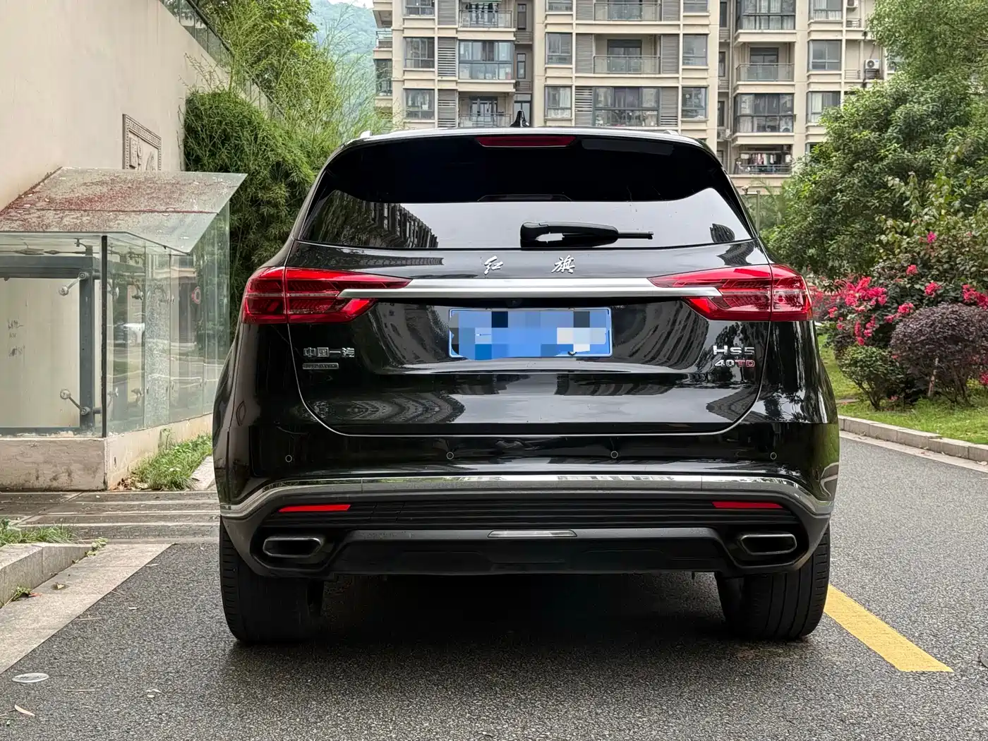 Hongqi HS5 2022 Facelift 2.0T Smart Flag Enjoyment AWD Edition фото 17
