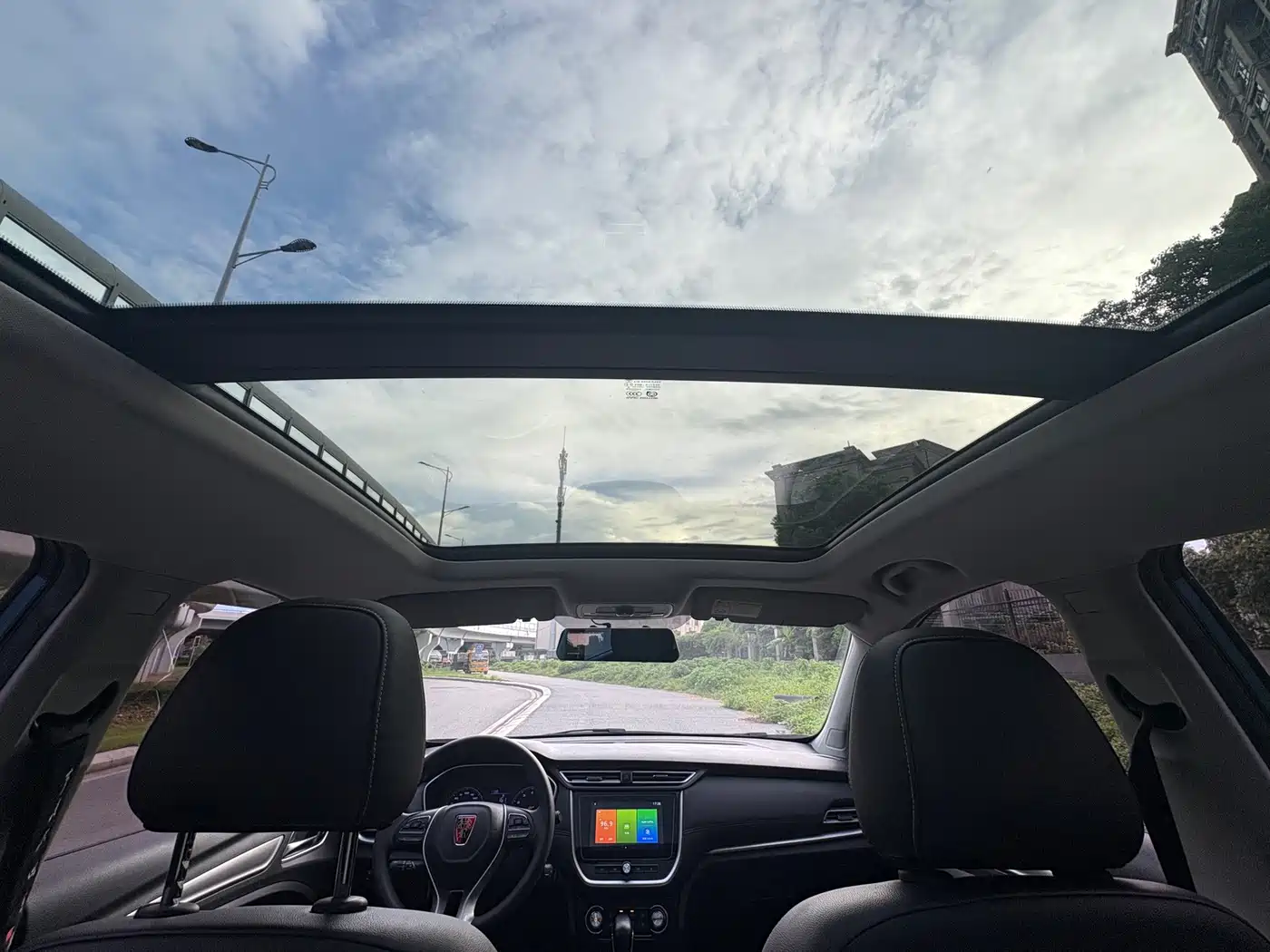 Roewe RX3 2019 2020 1.6L CVT 4G Ultra Comfort Flagship
