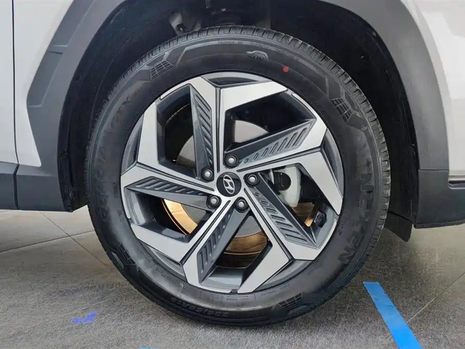 Hyundai Tucson 2024 2023 Tucson L 1.5T Automatic 2WD DLX Luxury Edition