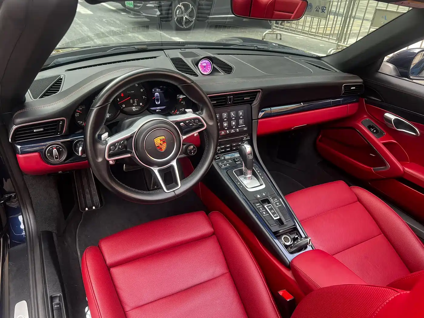 Porsche 911 2016 Carrera Cabriolet 3.0T фото 4