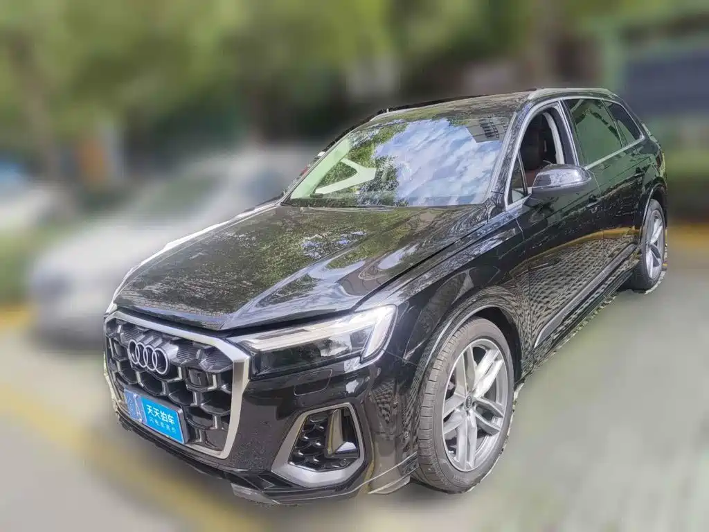 Audi Q7 2025 2025 55 TFSI quattro S line Sport