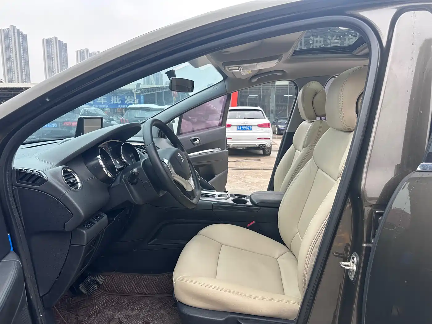 Peugeot 3008 2016 2015 2.0L Automatic Trend Edition