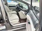Фото 13 - Buick GL8