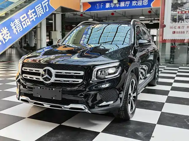 MERCEDES-BENZ GLB