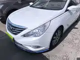 Фото 24 - Hyundai Sonata