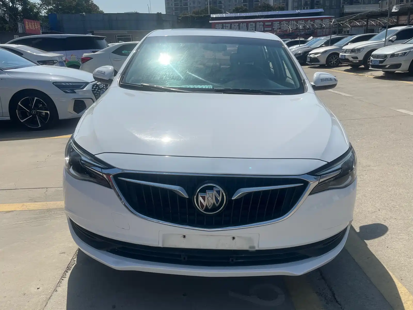 Фото 2 - Buick Excelle