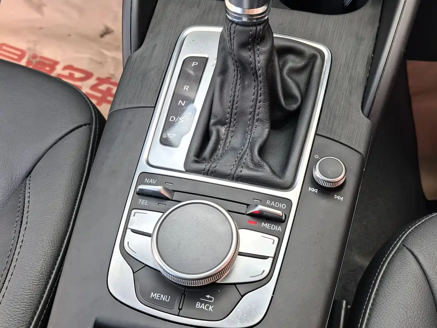 Audi A3 (Import) 2014 Limousine 40 TFSI S line Luxury фото 22
