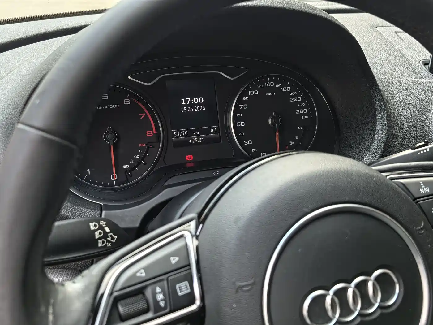 Audi A3 (Import) 2014 Limousine 40 TFSI S line Luxury фото 8