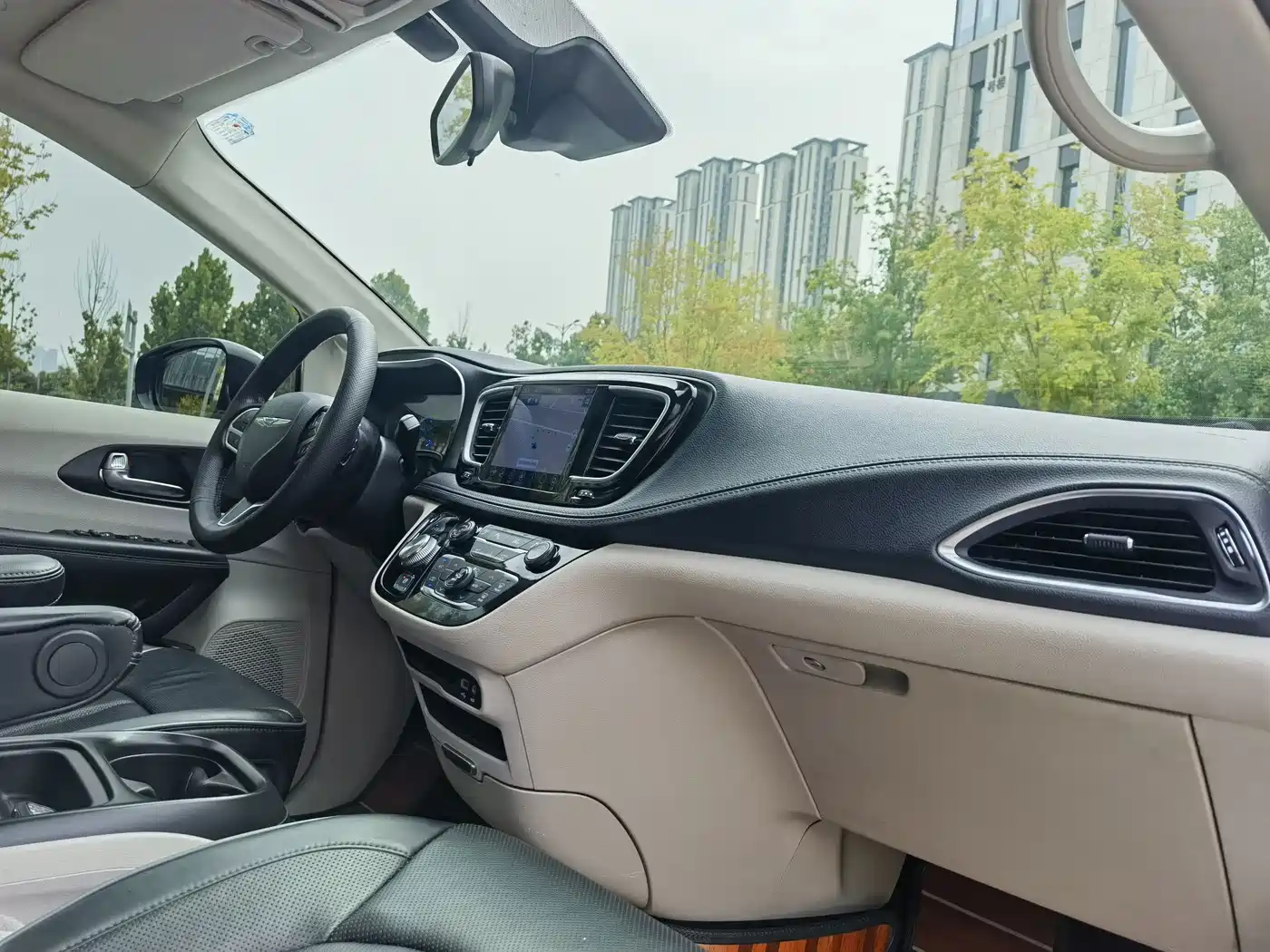 Chrysler Pacifica PHEV 2020 2019 3.6L Plug-in Hybrid