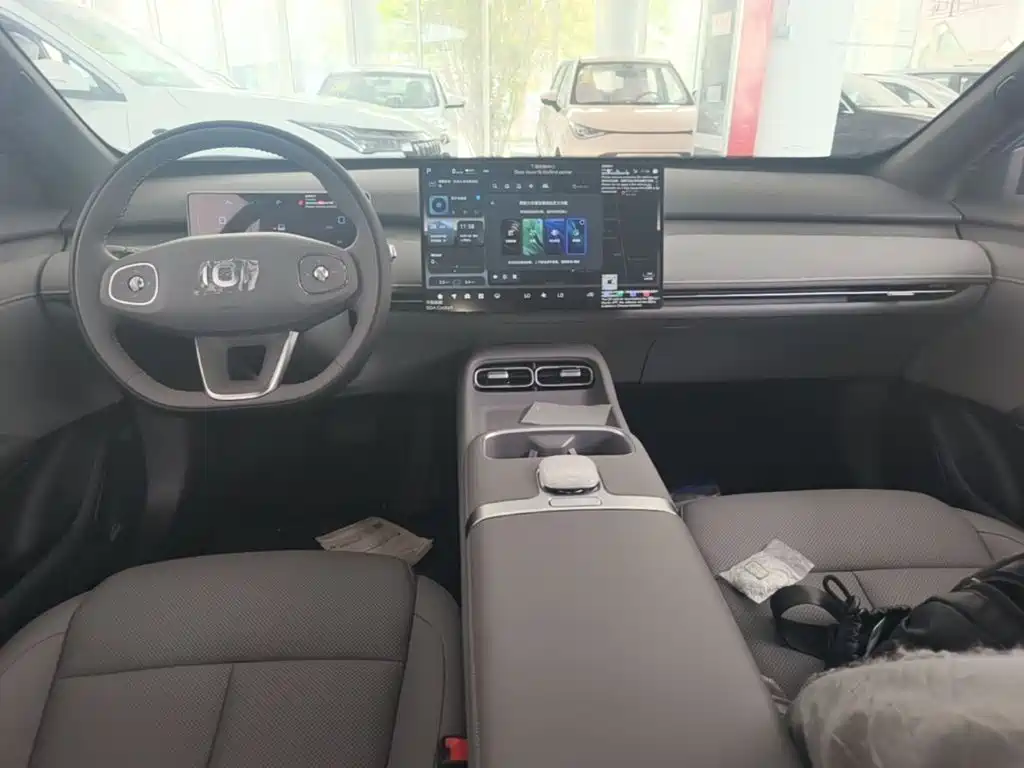 Changan Qiyuan A06 2026 2025 120kw EV