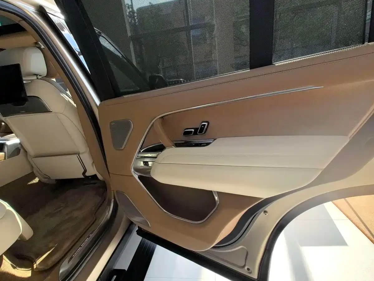 Land Rover Range Rover фото 7