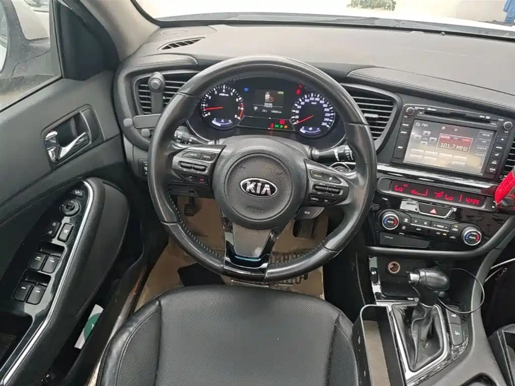 Kia K5 2015 2.0L Automatic Special фото 11