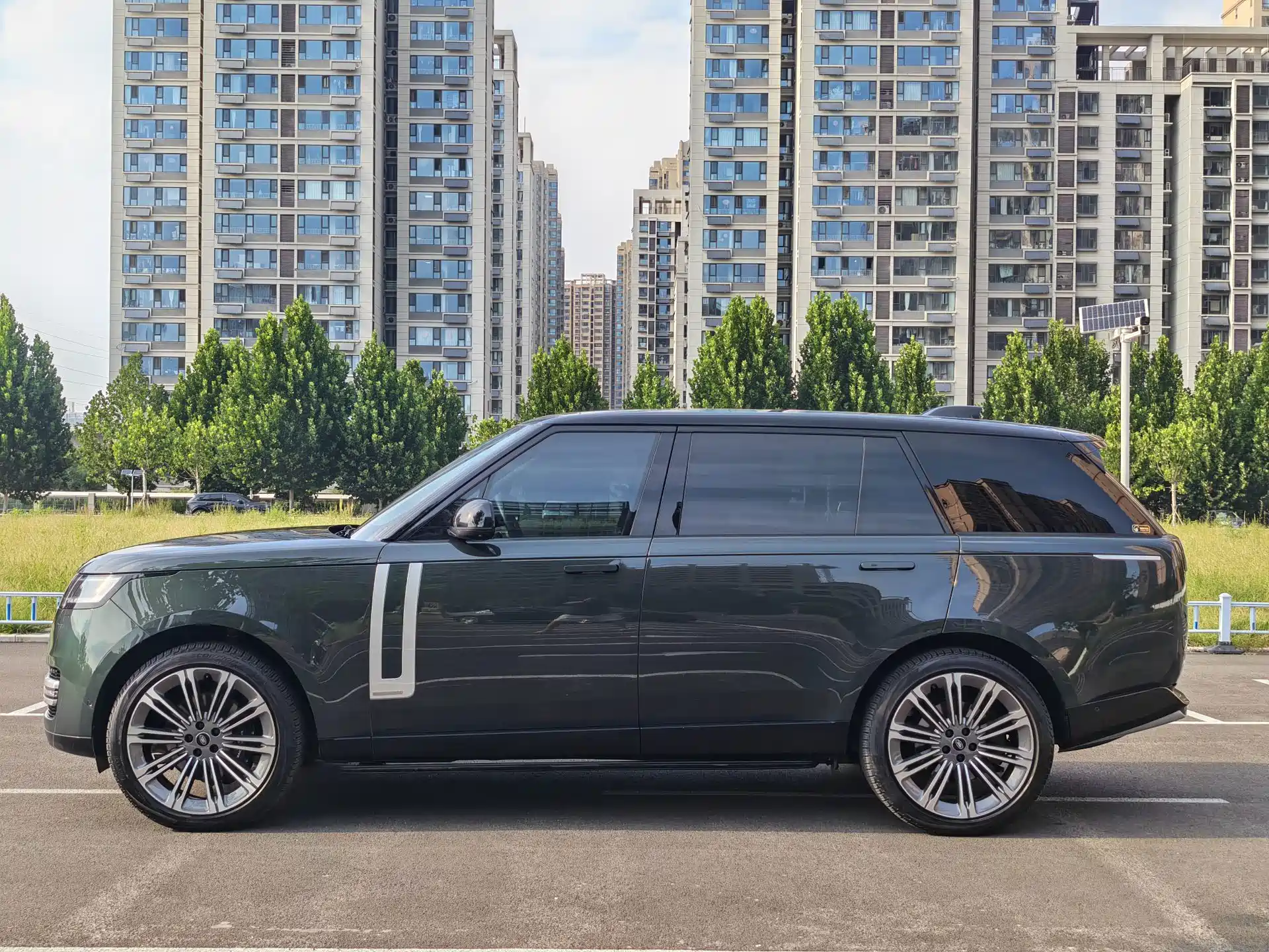 Фото 2 - Land Rover Range Rover
