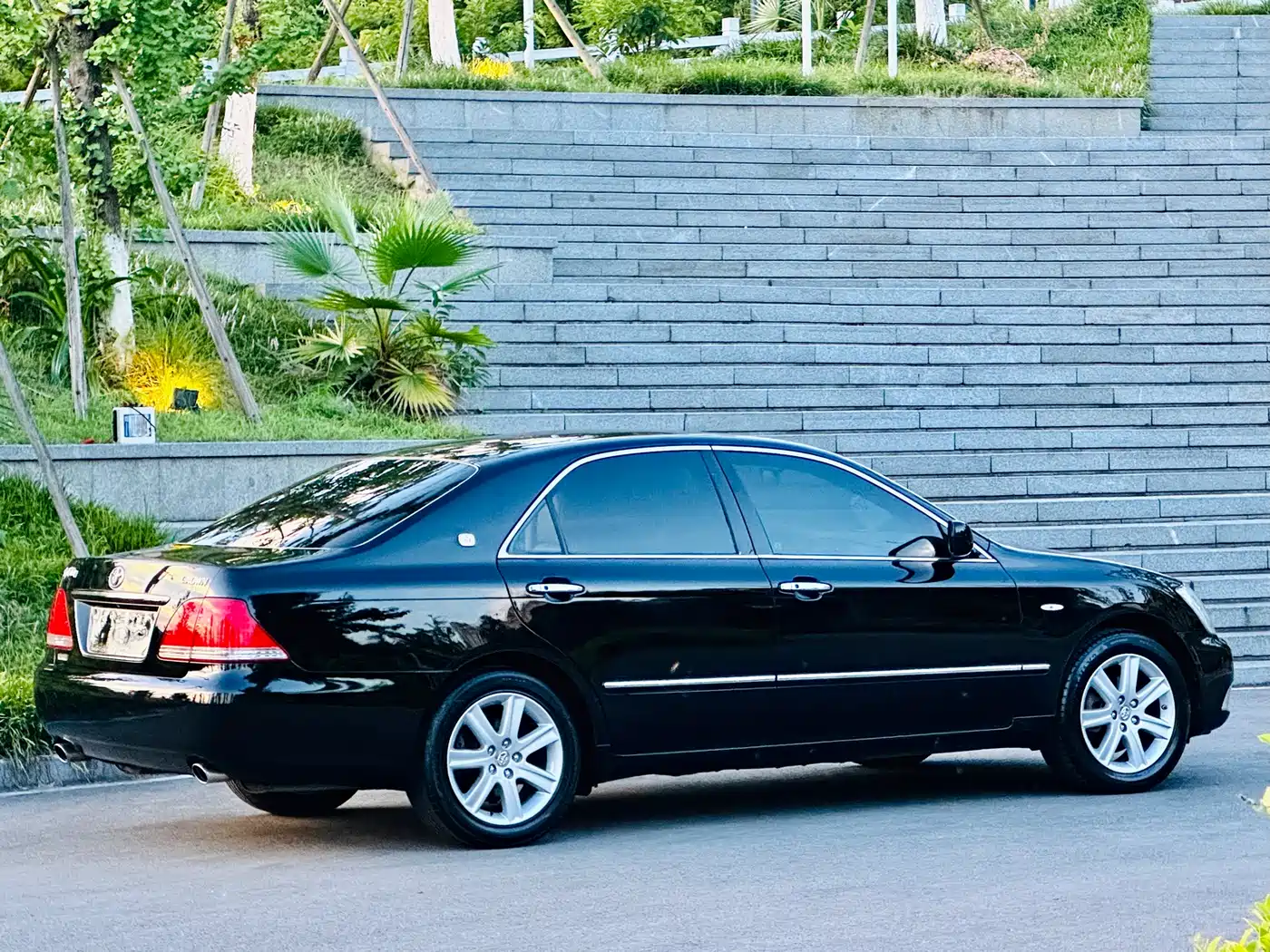 Toyota Crown 2005 2005 Model 3.0L Royal Saloon G
