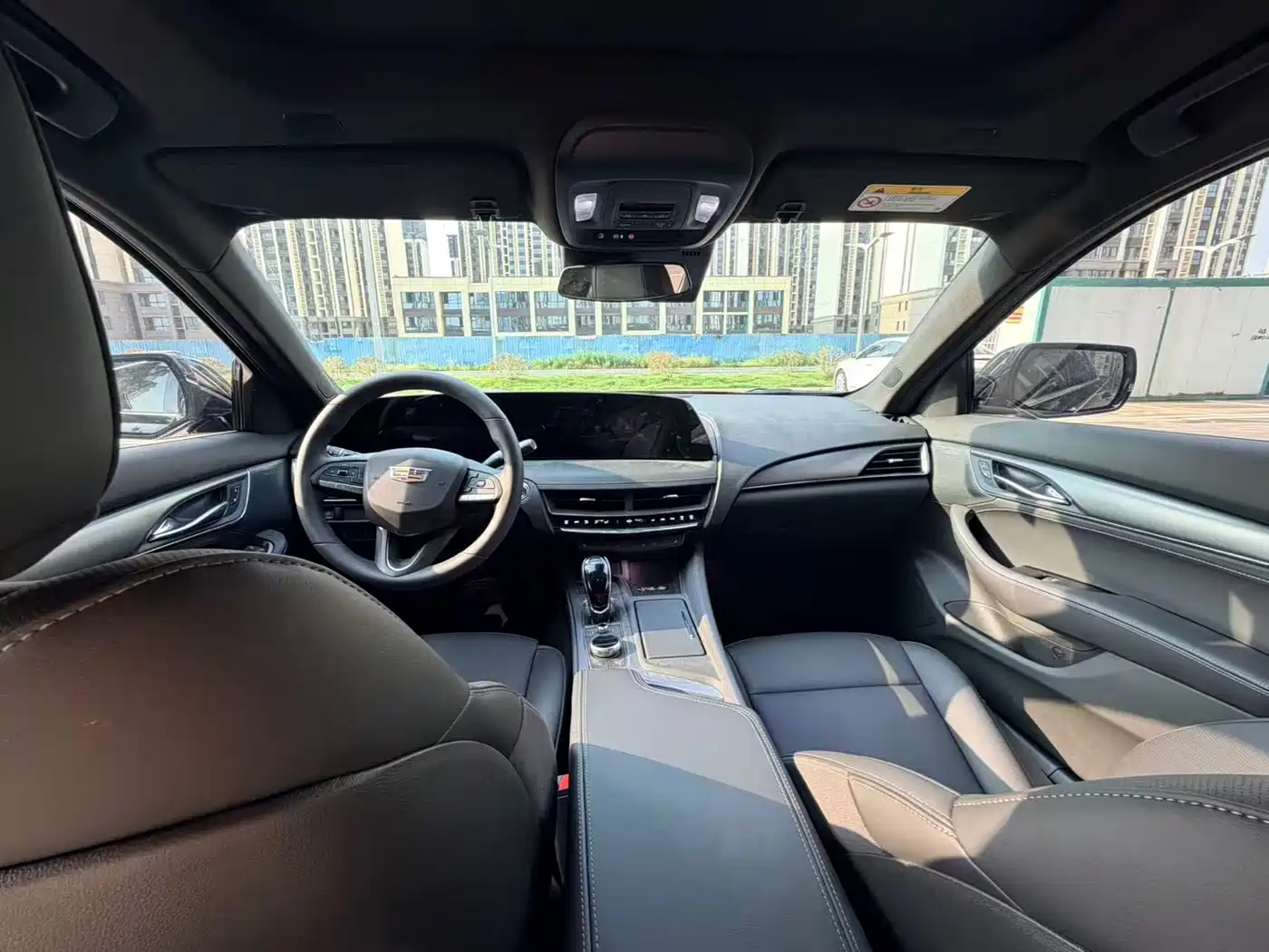 Cadillac CT5 2025 Model 28T Urban Sport Edition фото 6
