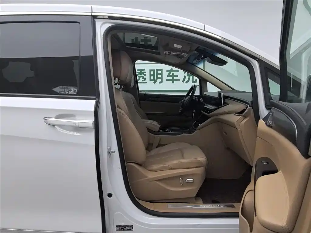 Buick GL8 2021 ES Landlord 653T Smart Flagship фото 23