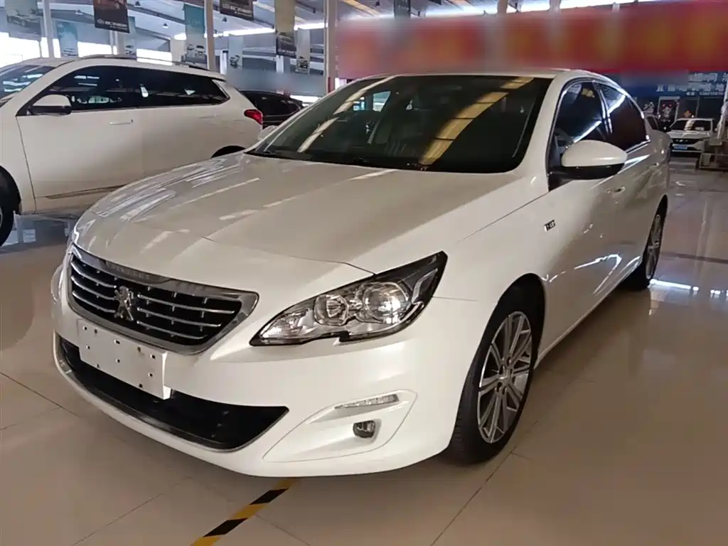 Peugeot 408 2016 1.6T Automatic Luxury Edition фото 2