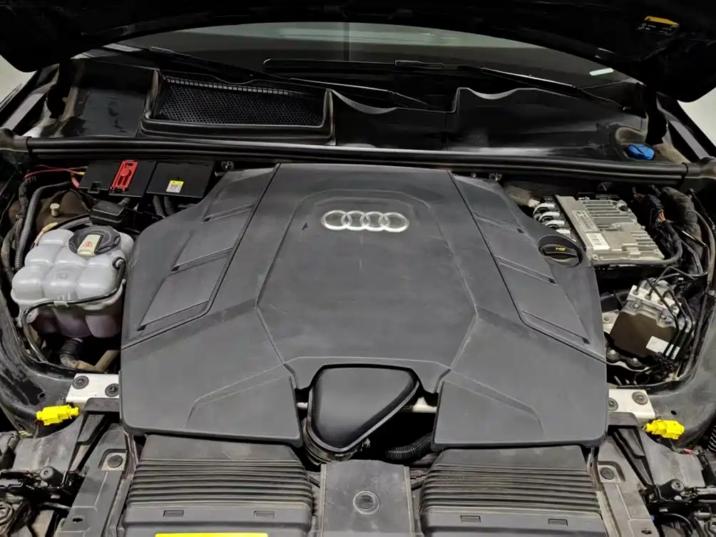 Audi Q7 2020 55 TFSI quattro S line Sport фото 16