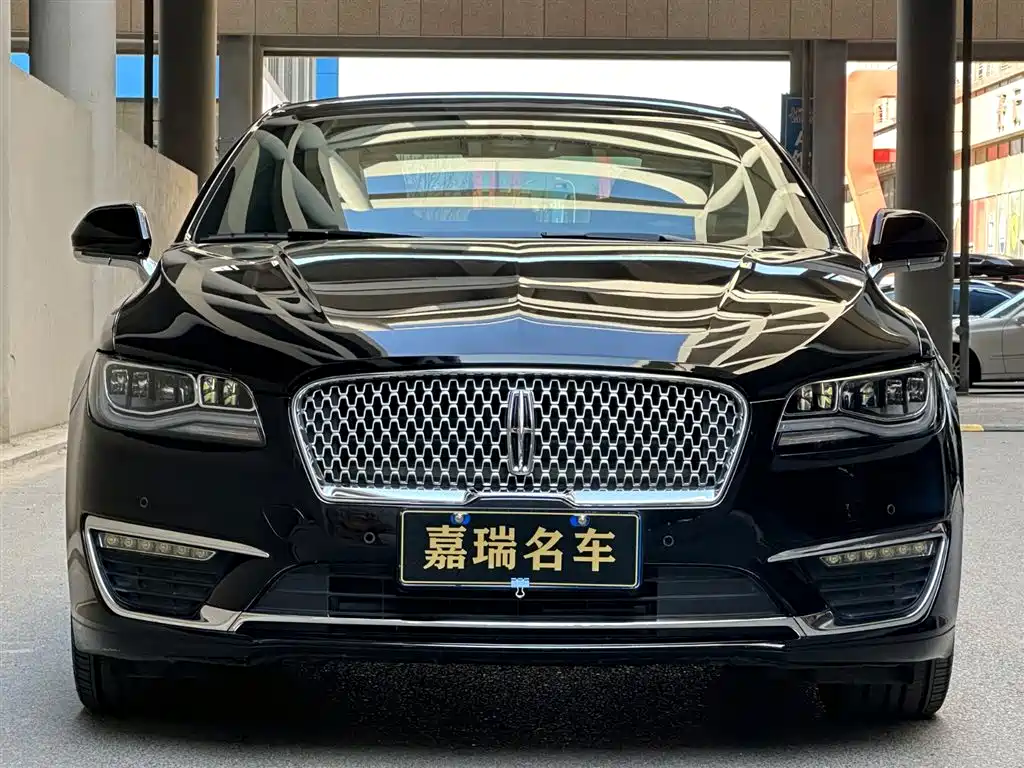 LINCOLN MKZ