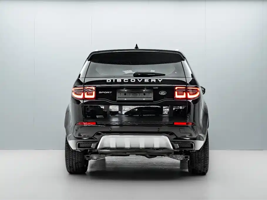 Land Rover Discovery Sport 2024 Performance Technology Edition фото 6