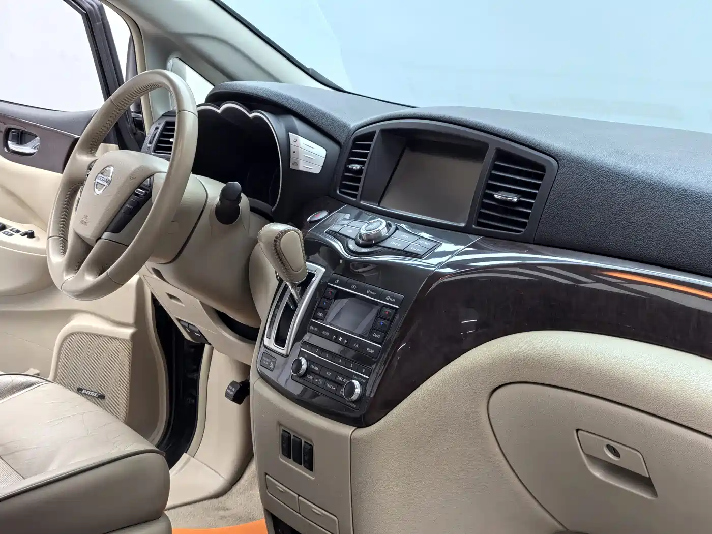 Nissan Quest 2015 3.5L SL фото 7