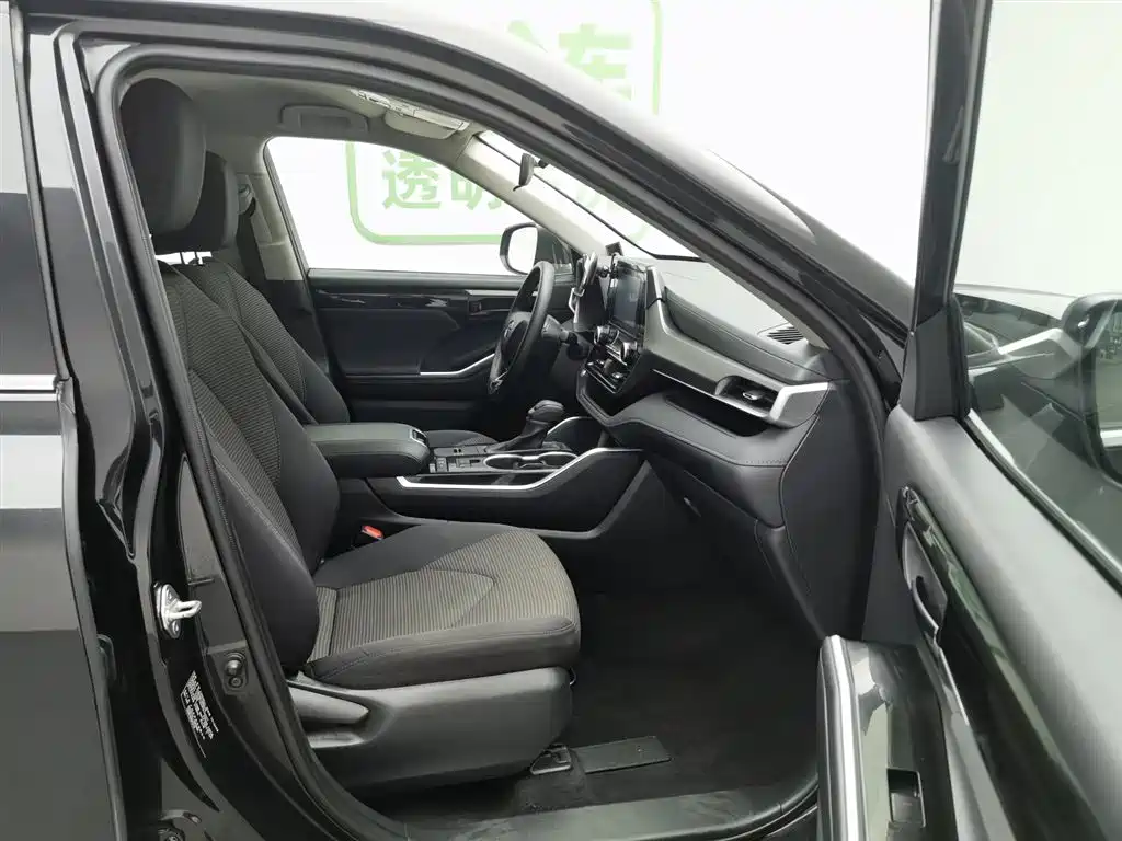 Toyota Highlander 2023 2.5L Smart Hybrid Dual Engine AWD Elite 7-Seater фото 23
