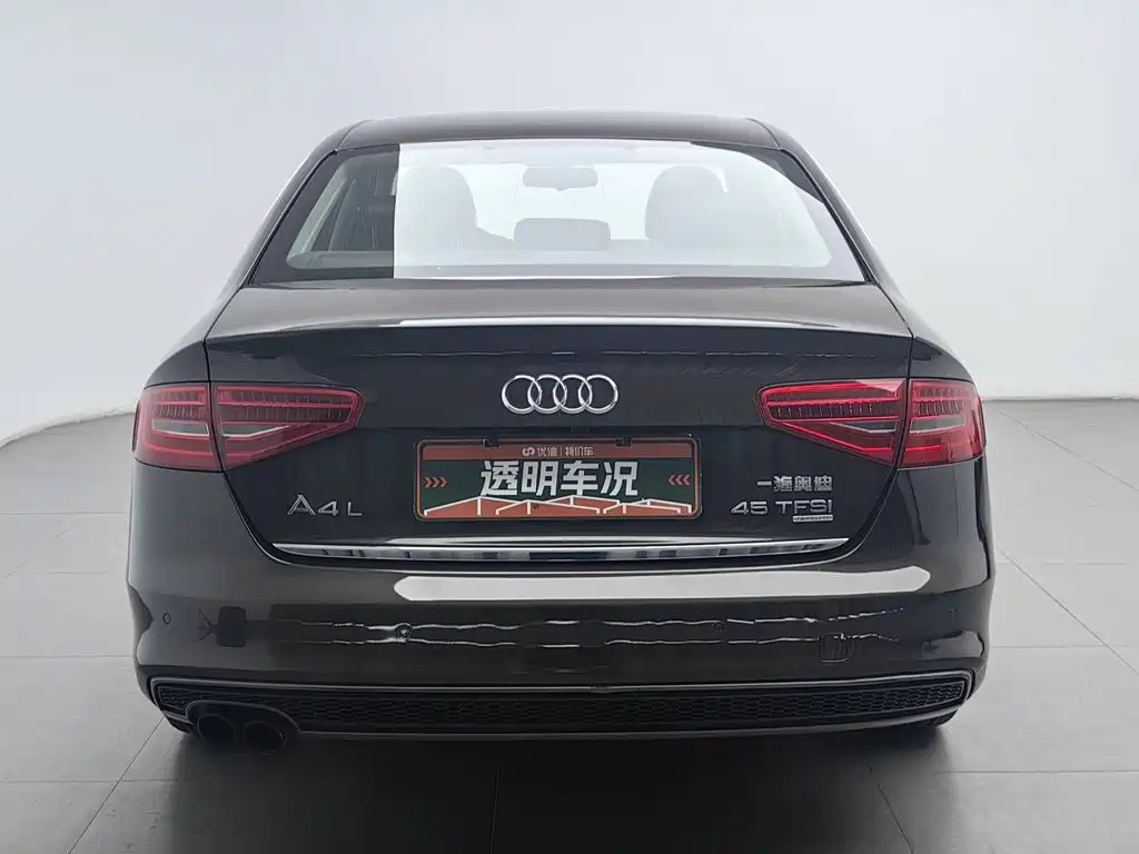 Фото 4 - Audi A4L